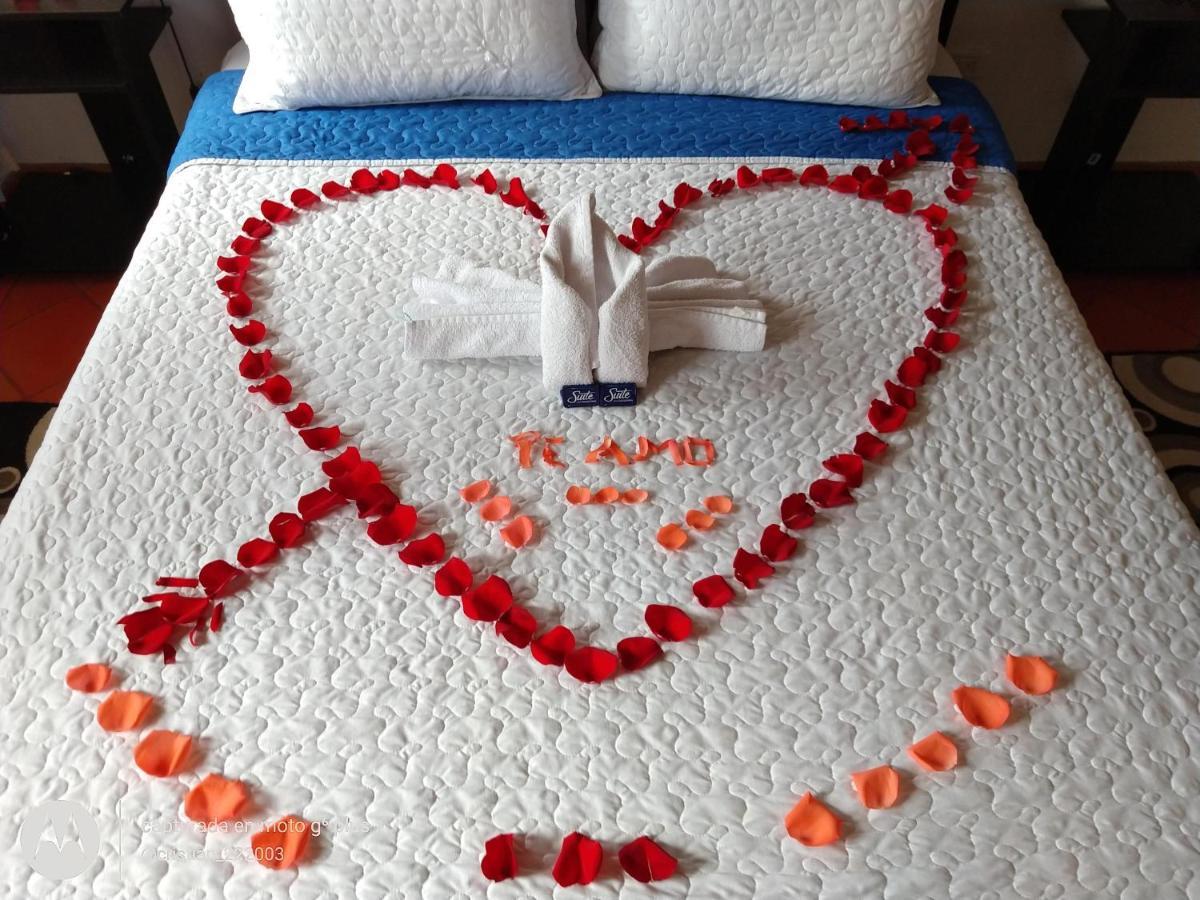 Hospederia Santa Ana Hotel บียาเดเลย์บา ภายนอก รูปภาพ