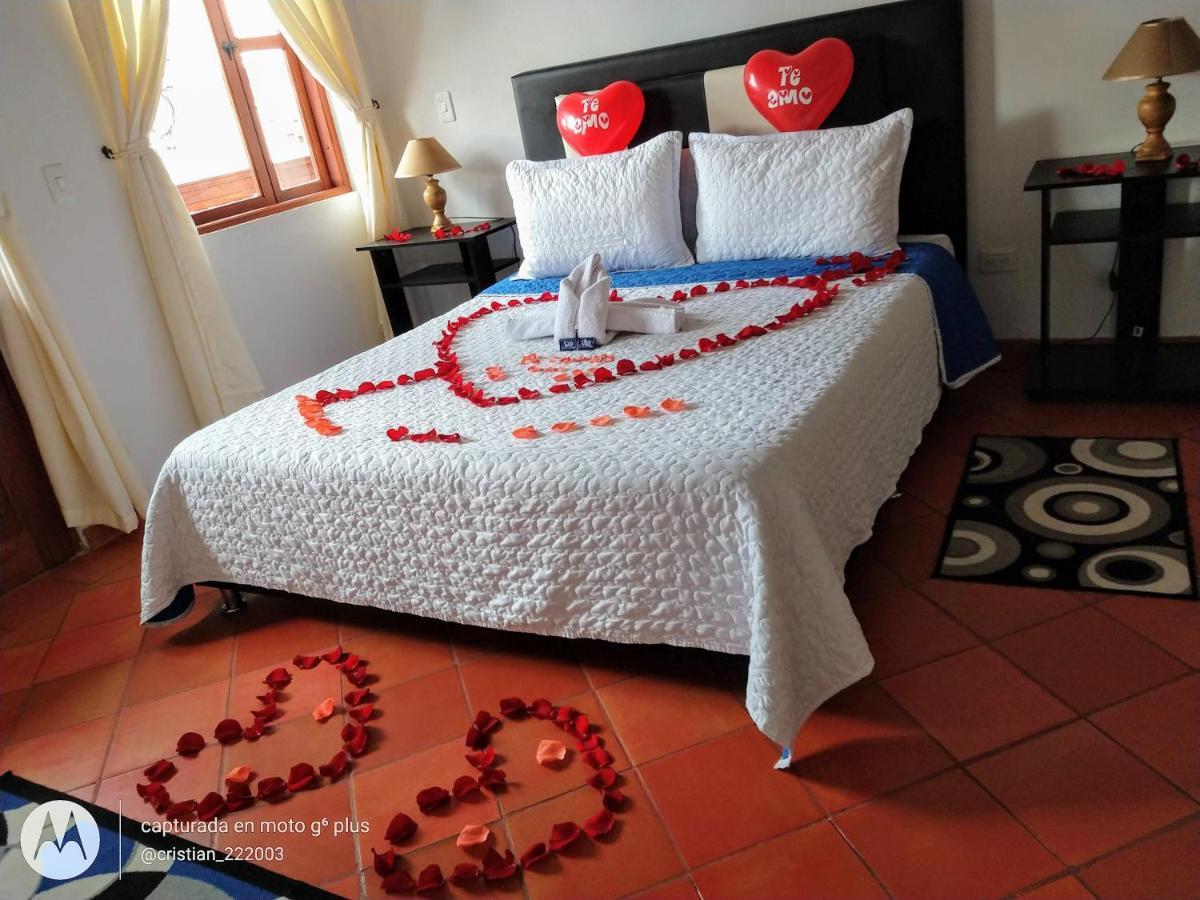 Hospederia Santa Ana Hotel บียาเดเลย์บา ภายนอก รูปภาพ