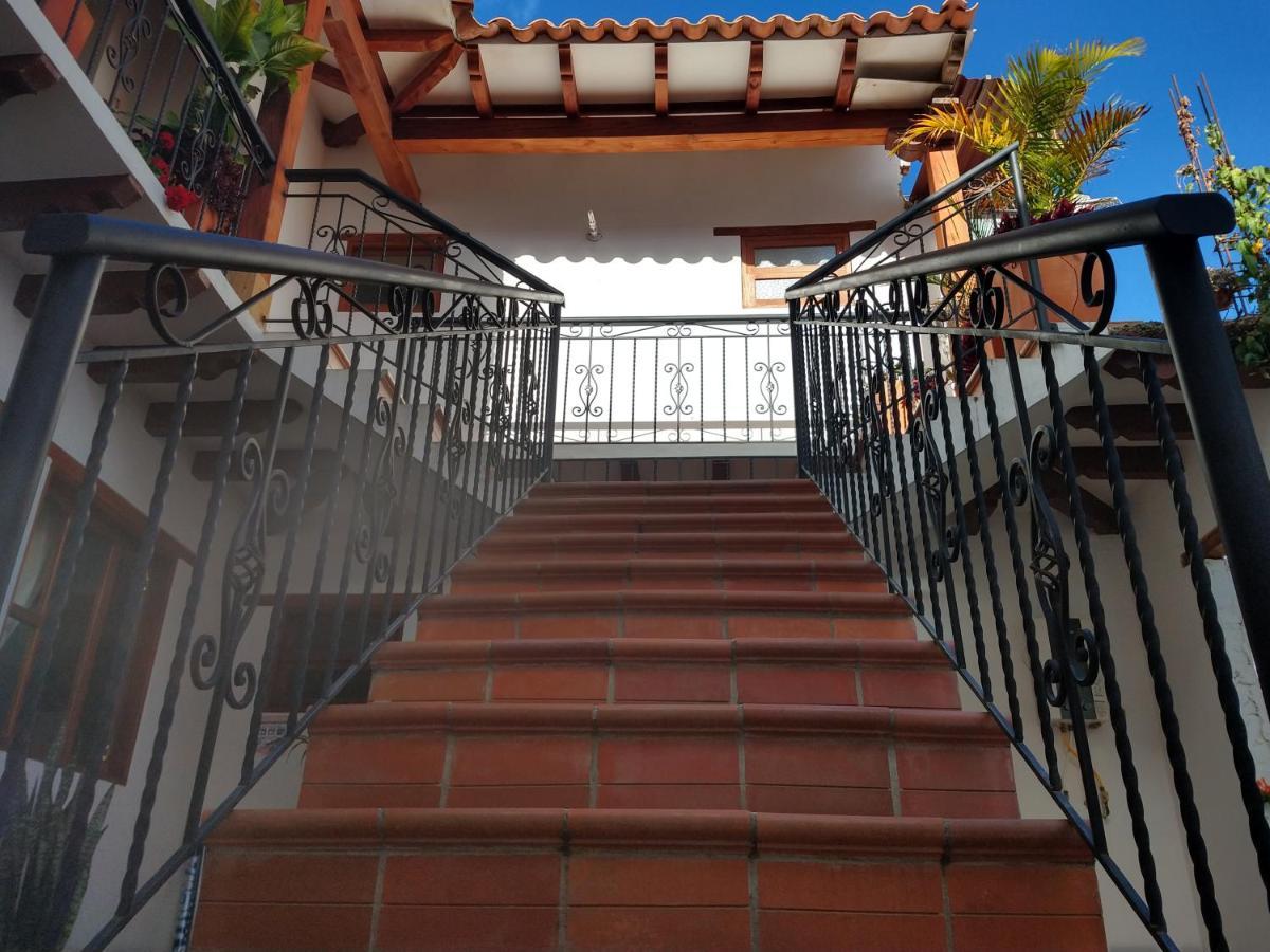 Hospederia Santa Ana Hotel บียาเดเลย์บา ภายนอก รูปภาพ