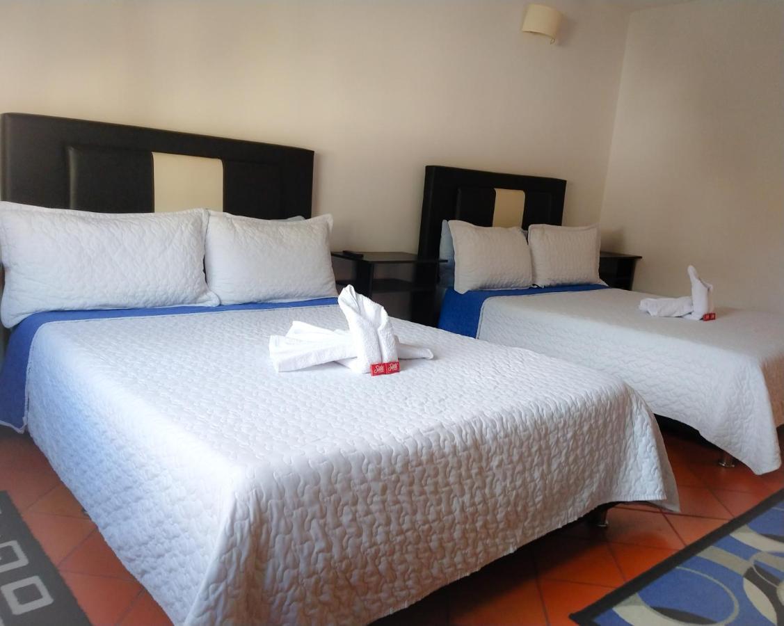 Hospederia Santa Ana Hotel บียาเดเลย์บา ภายนอก รูปภาพ